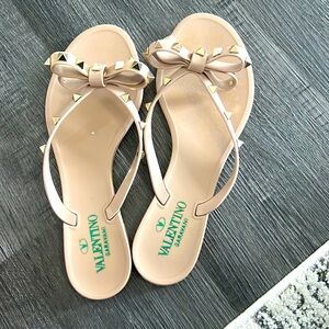 Valentino Jelly Rockstud Thongs